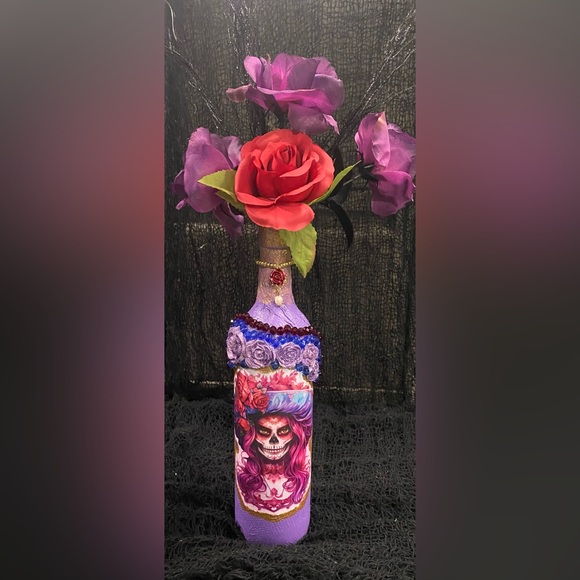 Hand Painted-Decoupaged Sugar Skull-Dia De Los Muertos-Day of the Dead Bottle - Picture 12 of 12